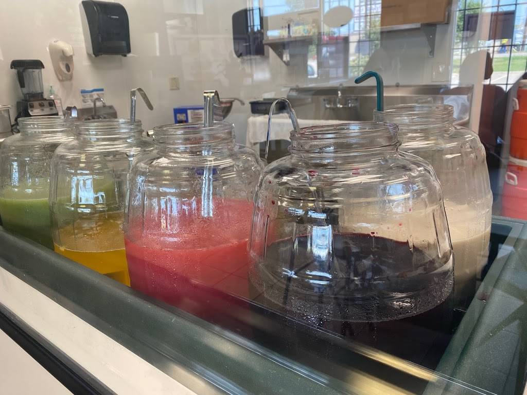 Antojitos Rosy Taqueria | restaurant | 1211 S Main St, Duncanville, TX 75137, USA | 9726725815 OR +1 972-672-5815