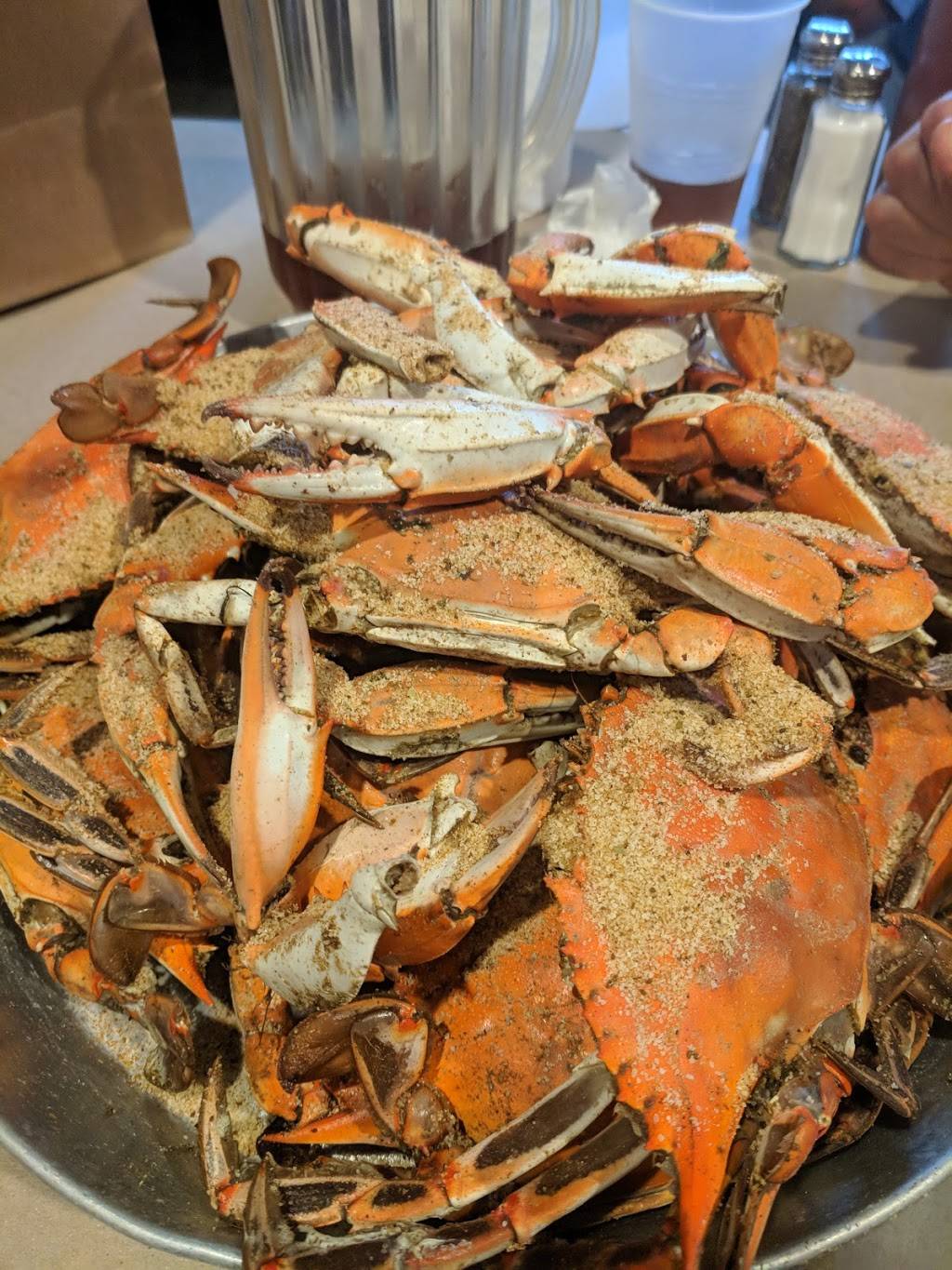 Tap Room Inc | restaurant | 201 Bohemia Ave, Chesapeake City, MD 21915, USA | 4108852344 OR +1 410-885-2344