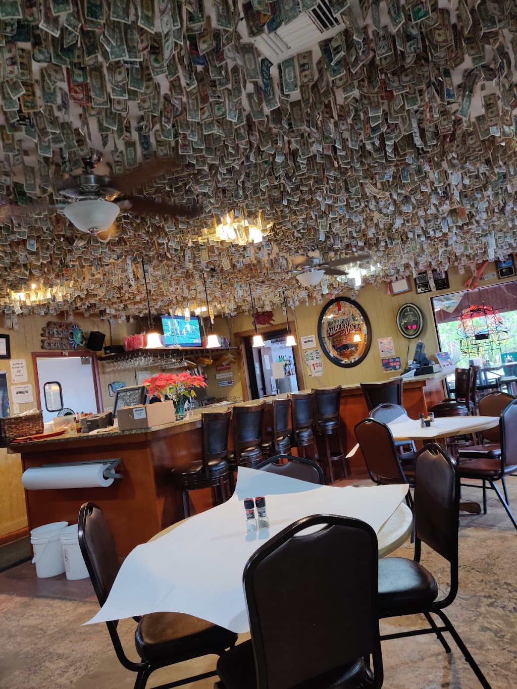 Billys Oyster Bar | restaurant | 3000 Thomas Dr, Panama City Beach, FL 32408, USA | 8502352349 OR +1 850-235-2349