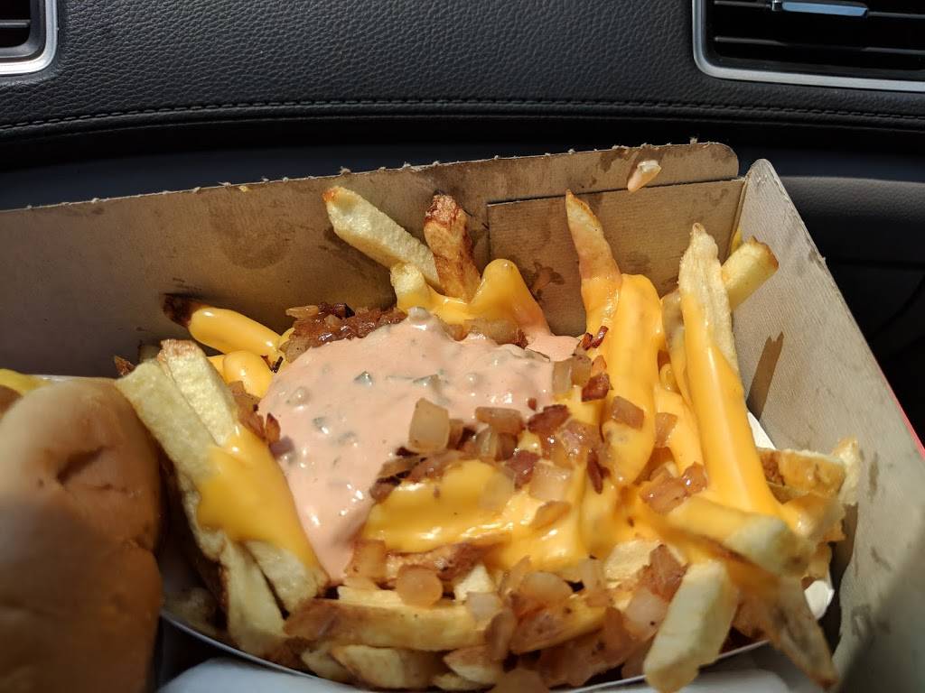 In-N-Out Burger | restaurant | 5820 Bellflower Blvd, Lakewood, CA 90713, USA | 8007861000 OR +1 800-786-1000