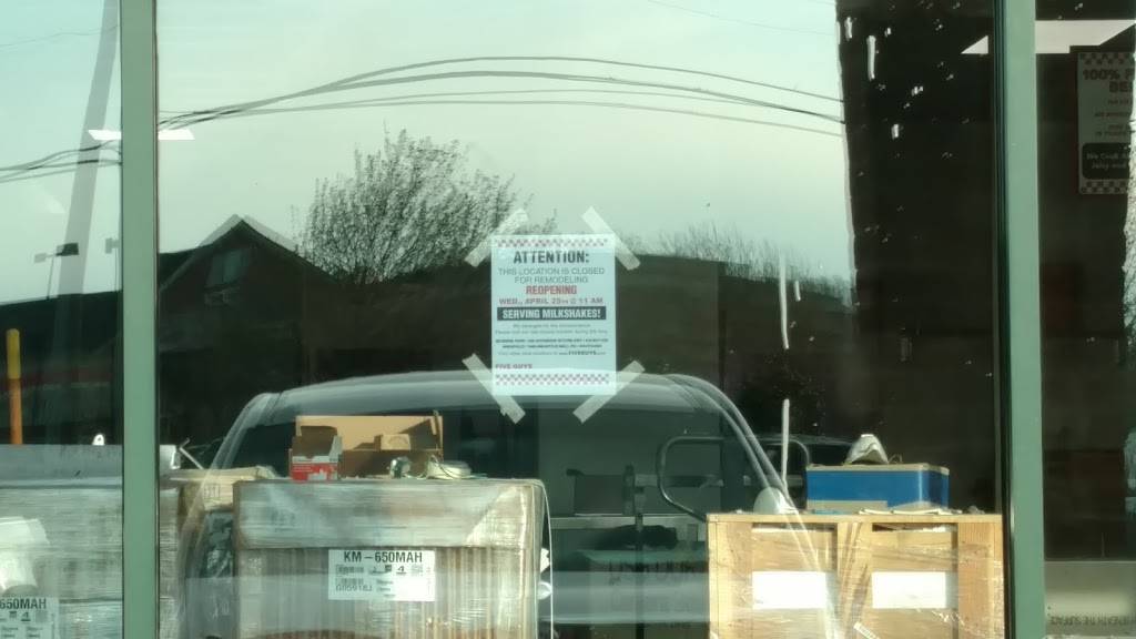 Five Guys | meal takeaway | 3059 Solomons Island Rd, Edgewater, MD 21037, USA | 4109568212 OR +1 410-956-8212