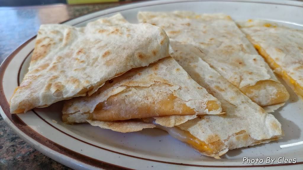 Maxcys Grill | restaurant | 81106 CA-111, Indio, CA 92201, USA | 7607757331 OR +1 760-775-7331