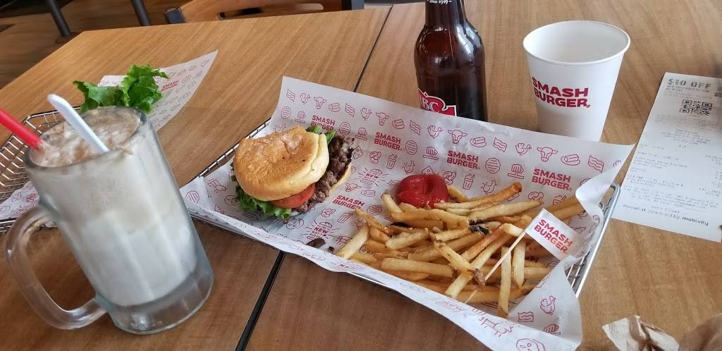 Culver Center | shopping mall | 3851 Overland Ave, Culver City, CA 90232, USA | 2135532200 OR +1 213-553-2200