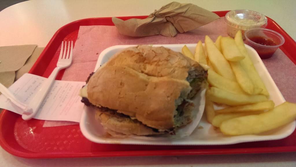 Frankies Family Restaurant | restaurant | 348 Chase Ave, Waterbury, CT 06704, USA | 2037543647 OR +1 203-754-3647