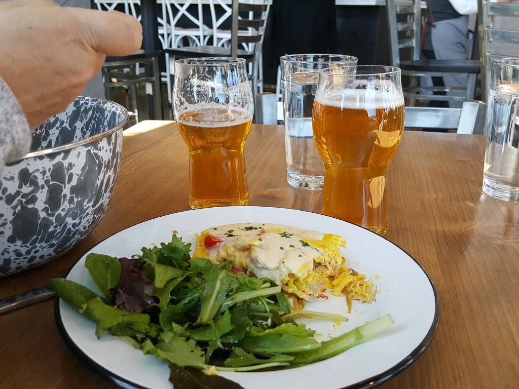 Broadway Market | restaurant | 643 Broadway, Rocky Point, NY 11778, USA | 6318491729 OR +1 631-849-1729