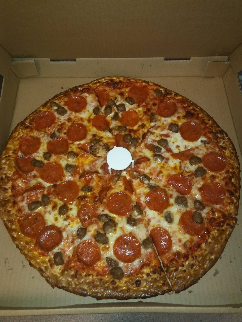 Mama Mias Pizza & Wings | restaurant | 15550 Main St, Hesperia, CA 92345, USA | 7609498475 OR +1 760-949-8475