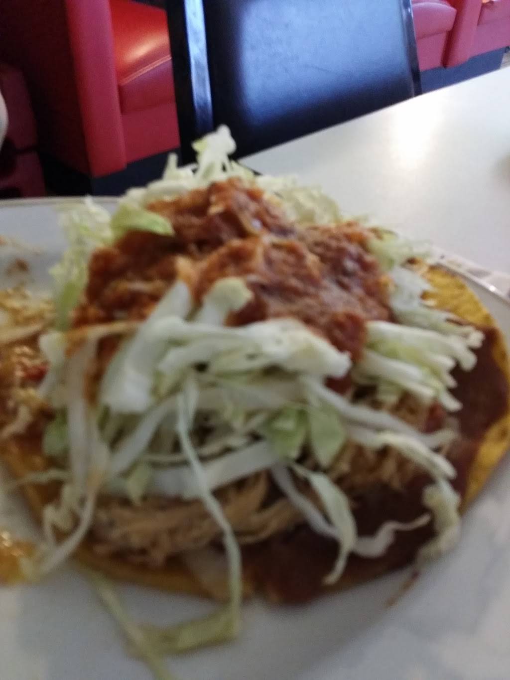 Aztekita Restaurant | restaurant | 128 N Davenport St, Metamora, IL 61548, USA | 3093676050 OR +1 309-367-6050