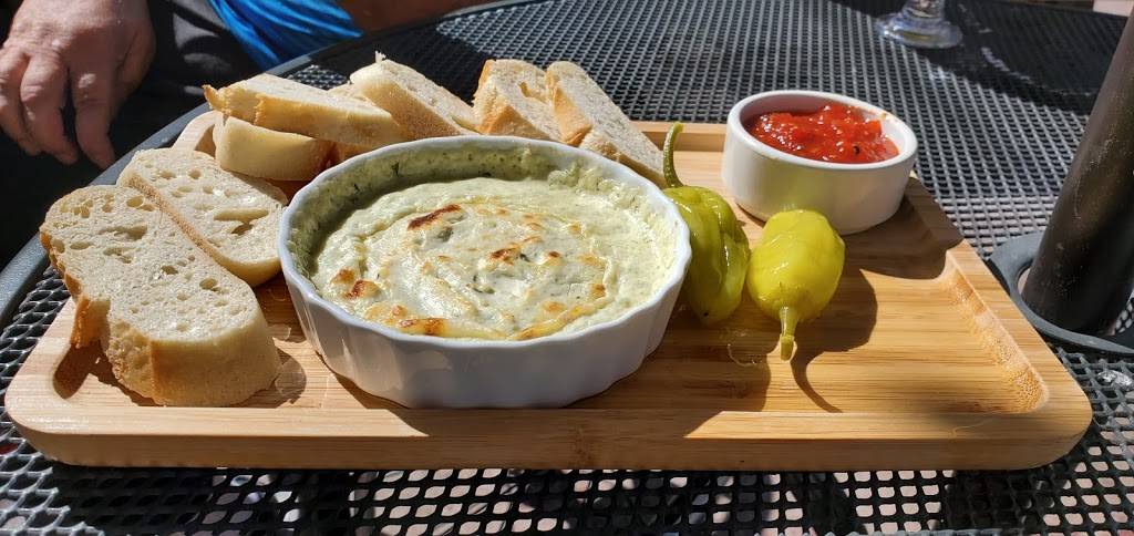 Whittier Brewing Company | restaurant | 13002 Philadelphia St, Whittier, CA 90601, USA | 5623255636 OR +1 562-325-5636