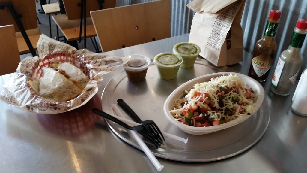 Chipotle Mexican Grill | restaurant | 118 E John Carpenter Fwy Ste 160, Irving, TX 75062, USA | 9729573100 OR +1 972-957-3100