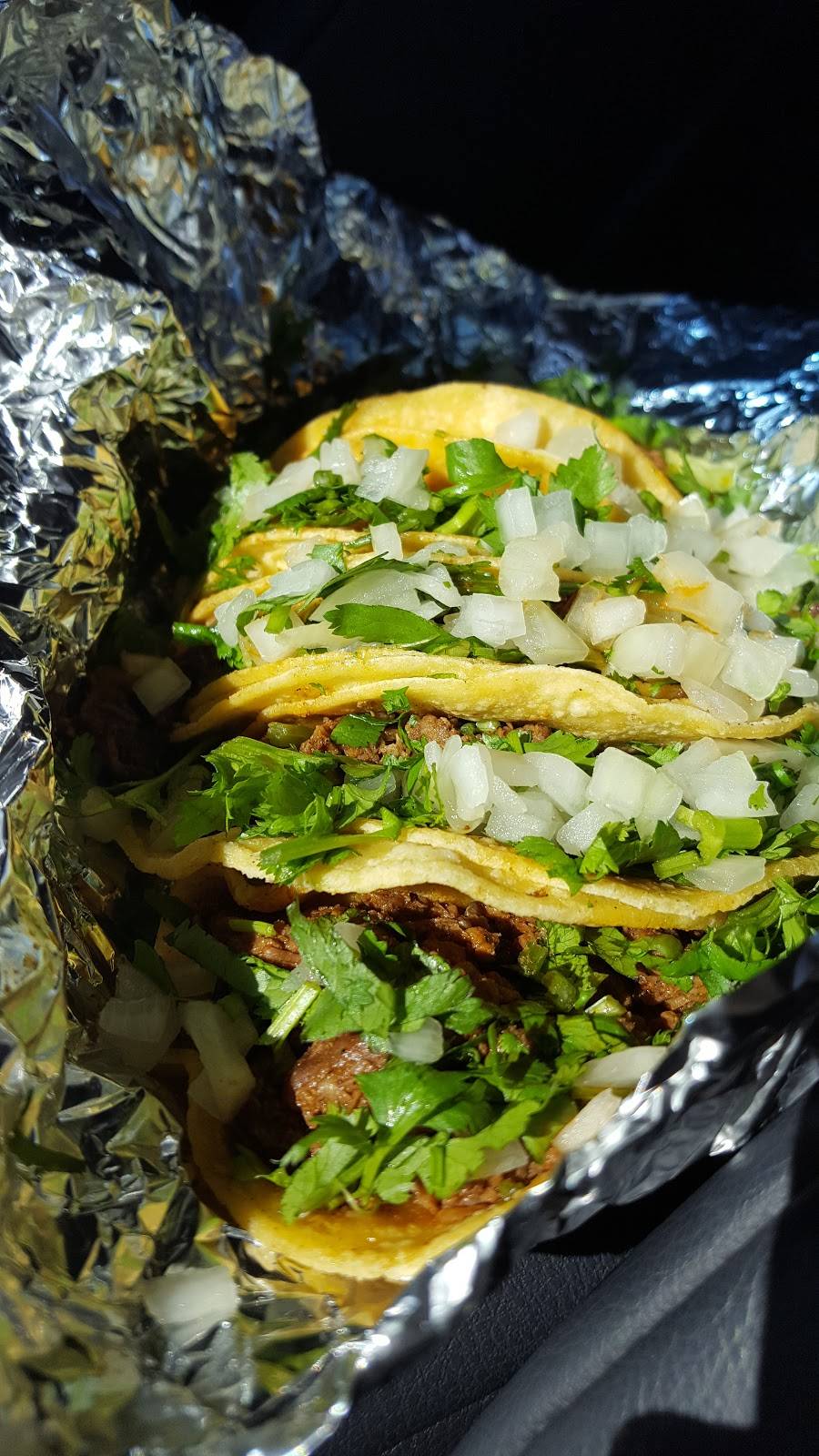 Tacos Tierra Caliente | restaurant | 2003 W Alabama St, Houston, TX 77098, USA | 7135849359 OR +1 713-584-9359