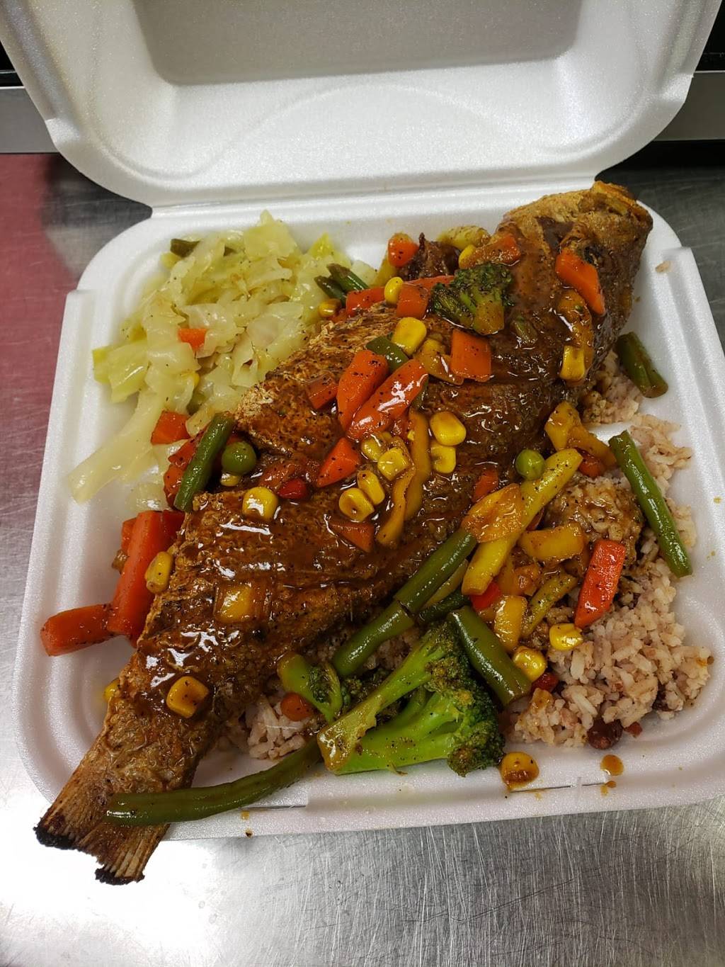 Jamaicas Drumpon Jerk | restaurant | 4980 Turney Rd, Garfield Heights, OH 44125, USA | 2167447109 OR +1 216-744-7109