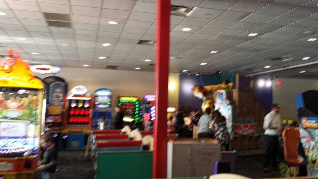 Chuck E. Cheese | restaurant | 2655 Oak Valley Dr, Ann Arbor, MI 48103, USA | 7342221003 OR +1 734-222-1003