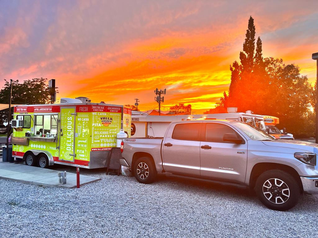 Yalla Kosher Food Truck | restaurant | 1760 S 1100 E, Salt Lake City, UT 84105, USA | 8017591441 OR +1 801-759-1441