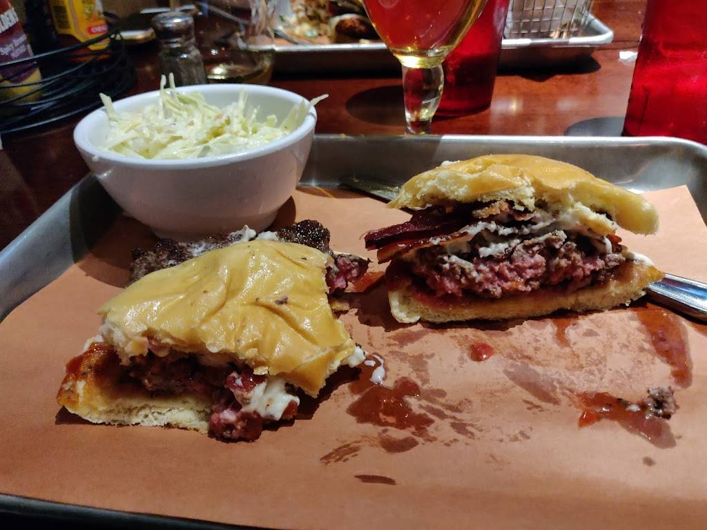 Prime Burger Bar | restaurant | 6092 Jericho Turnpike, Commack, NY 11725, USA | 6314869414 OR +1 631-486-9414