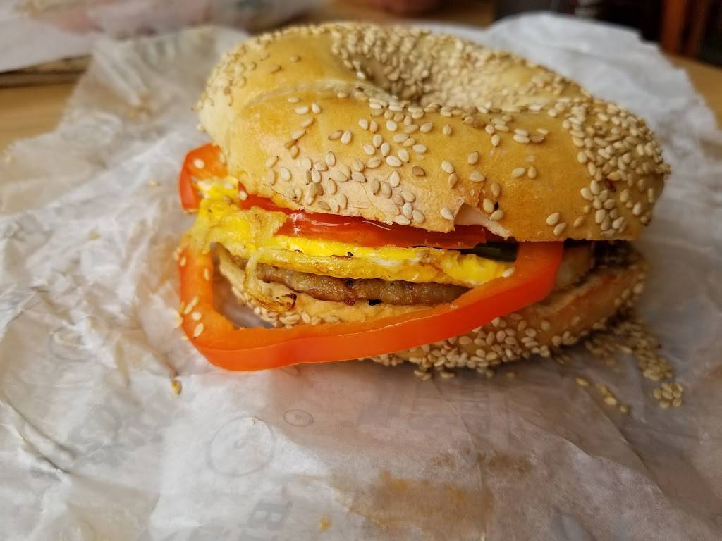 Brueggers Bagels | bakery | 600 Main St, Winchester, MA 01890, USA | 7817212204 OR +1 781-721-2204