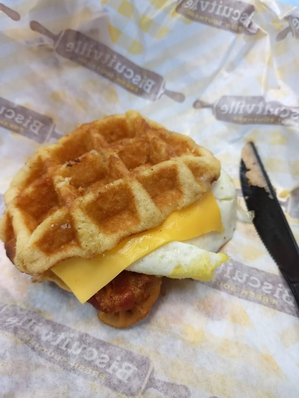 Biscuitville | cafe | 669 Huffman Mill Rd, Burlington, NC 27215, USA | 3365248149 OR +1 336-524-8149