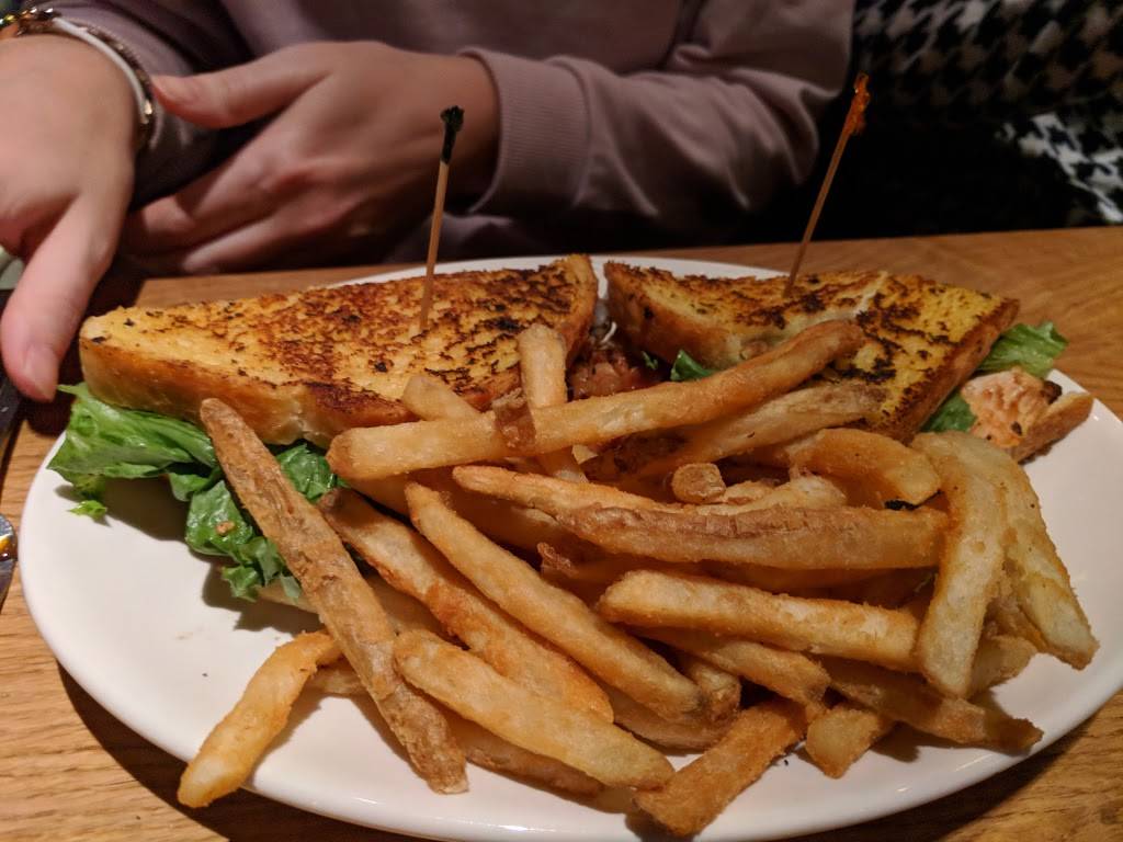 BJs Restaurant & Brewhouse | restaurant | 6181 Columbia Crossing Cir, Columbia, MD 21045, USA | 4433938600 OR +1 443-393-8600