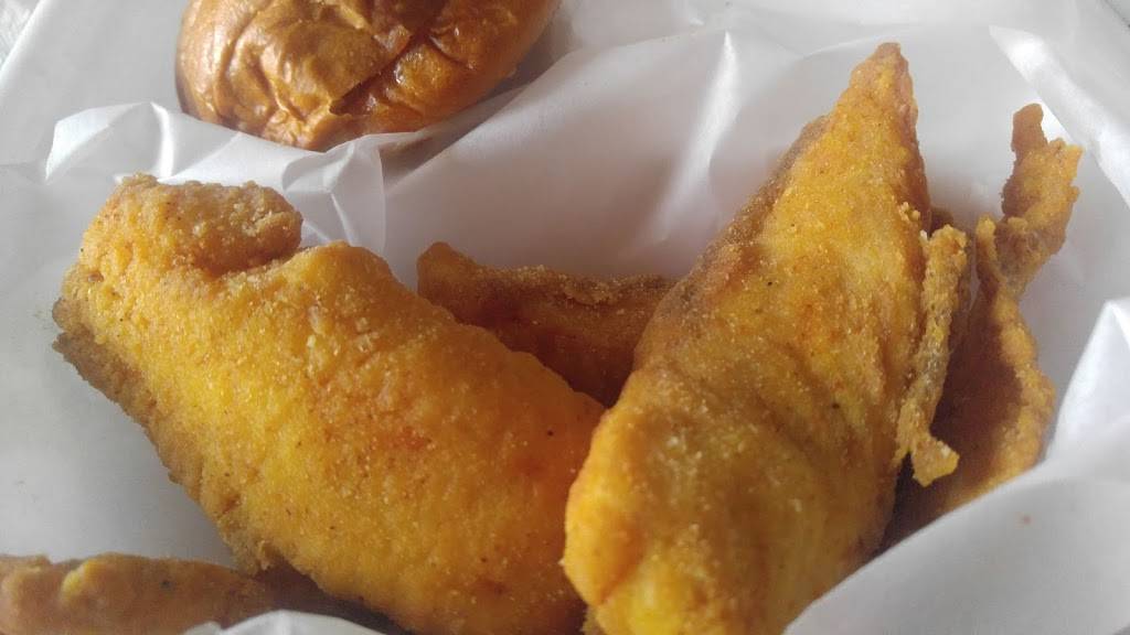 bobs cajun boil | restaurant | 15356 La Paz Dr, Victorville, CA 92395, USA | 7602410333 OR +1 760-241-0333