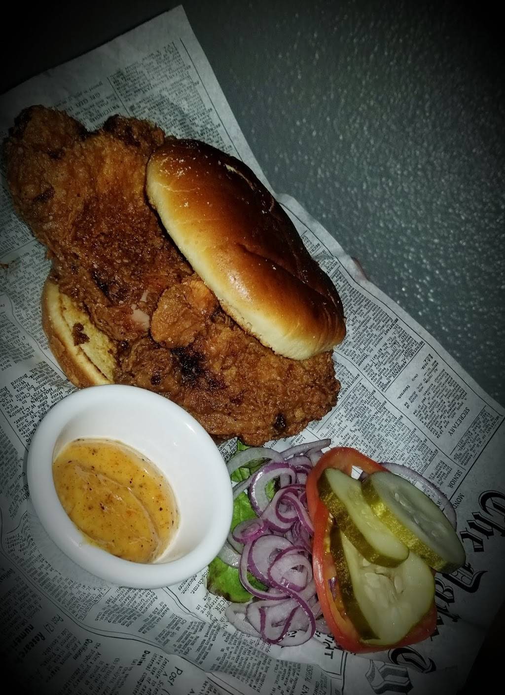 Slingers Smokehouse & Saloon | restaurant | 5853 Palmer Park Blvd, Colorado Springs, CO 80915, USA | 7194247664 OR +1 719-424-7664