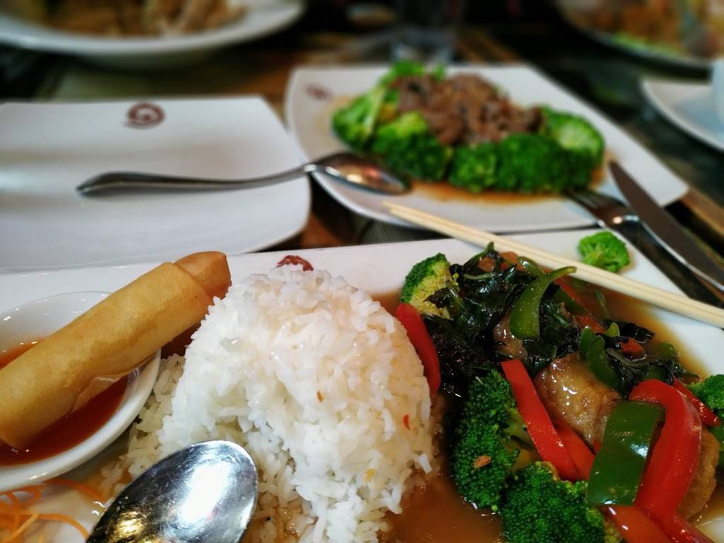 Thai Pavilion | restaurant | 151 American Way, Oxon Hill, MD 20745, USA | 3017492022 OR +1 301-749-2022