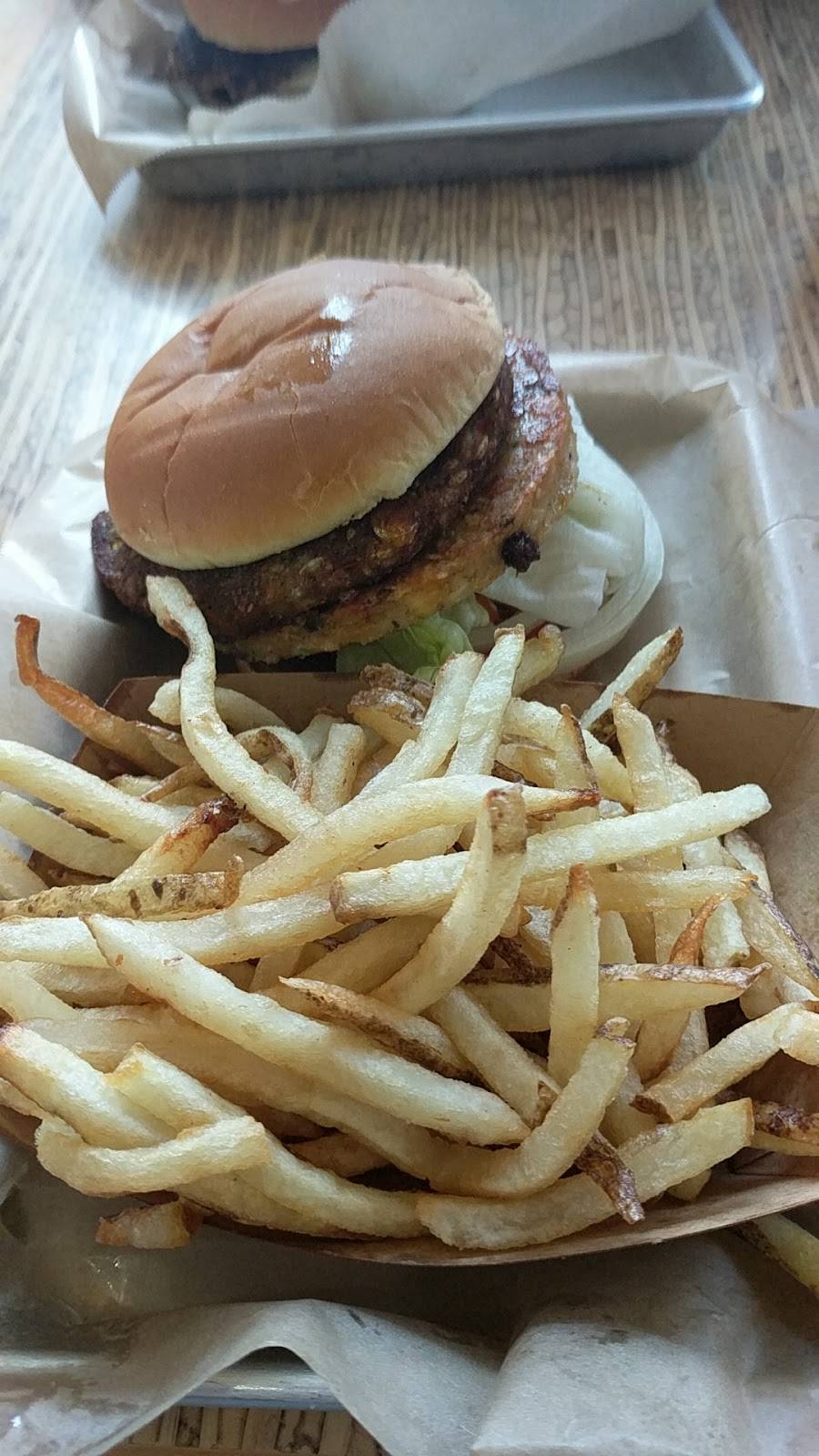 Elevation Burger | restaurant | 12525 Park Potomac Ave, Potomac, MD 20857, USA | 3018384010 OR +1 301-838-4010