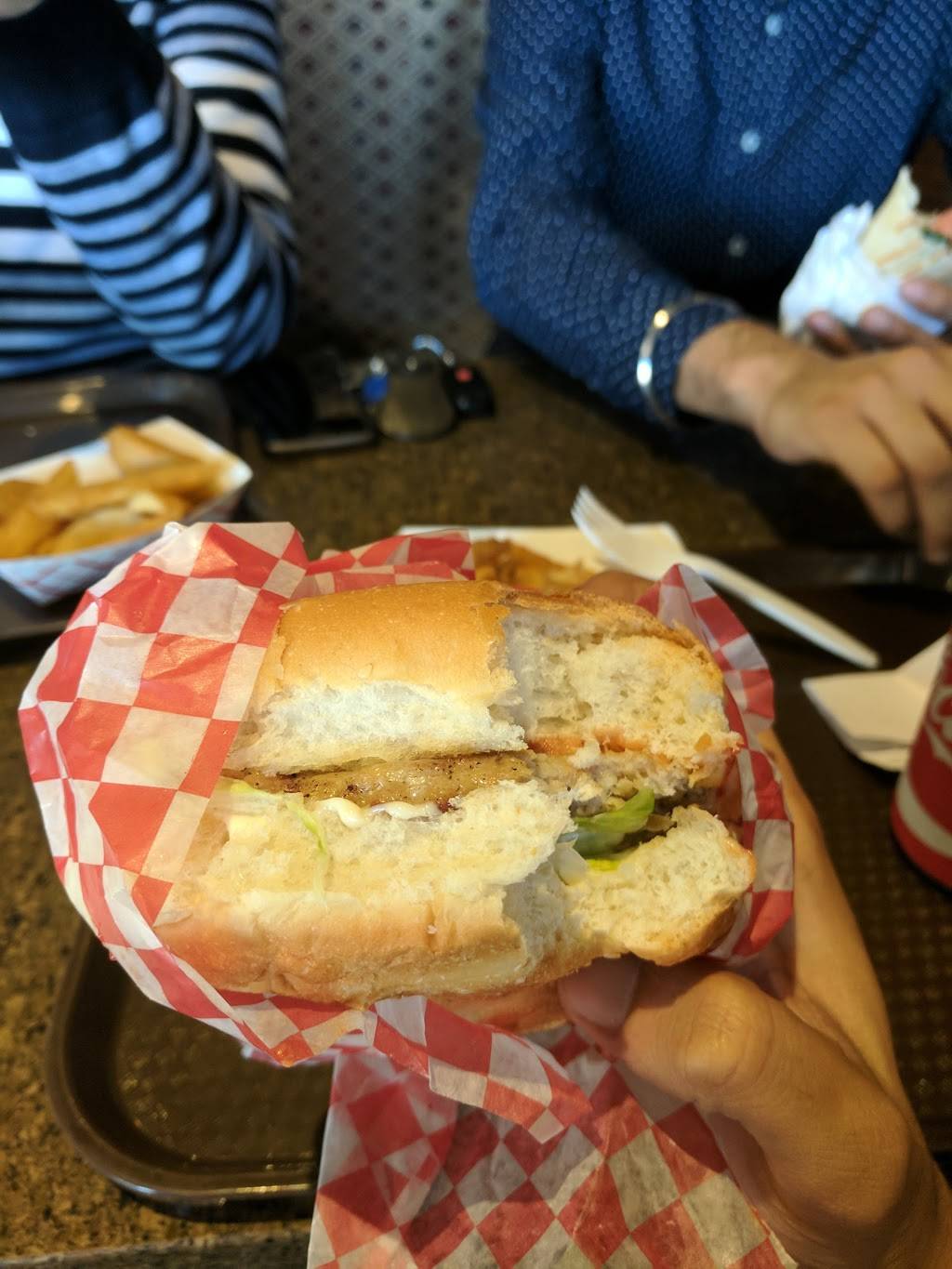 Tasty Shawarma | restaurant | 9555 Yonge St, Richmond Hill, ON L4C 9M5, Canada | 9052372825 OR +1 905-237-2825