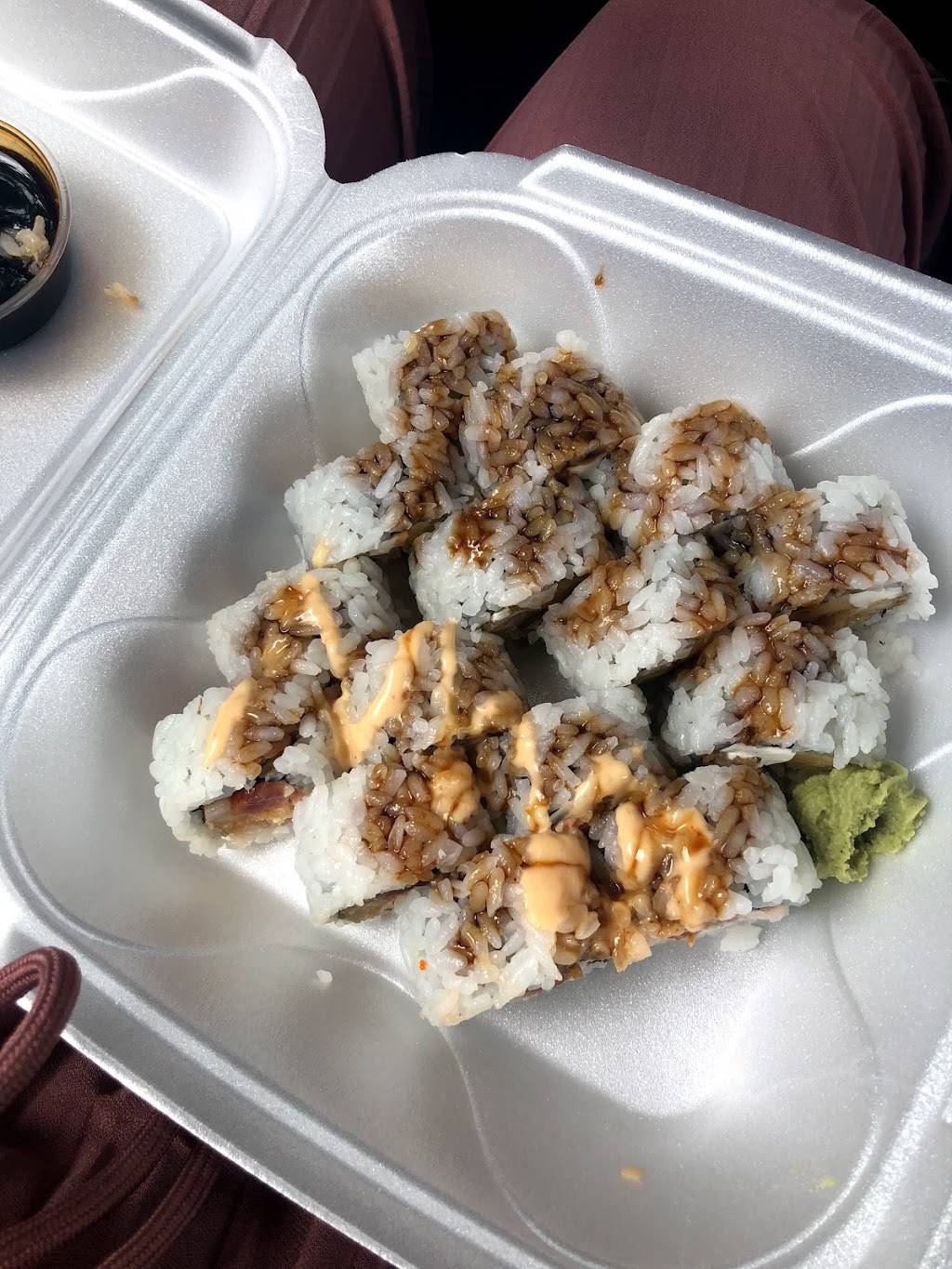 U Roll Sushi | restaurant | 8407, 7685 E Colonial Dr, Orlando, FL 32807, USA | 4077309699 OR +1 407-730-9699