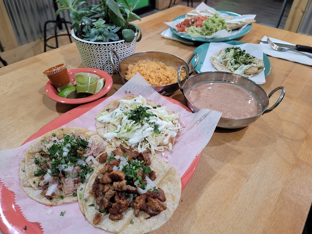 Boca Loca Taqueria Bucktown | restaurant | 2009 N Damen Ave, Chicago, IL 60647, USA | 7737998688 OR +1 773-799-8688