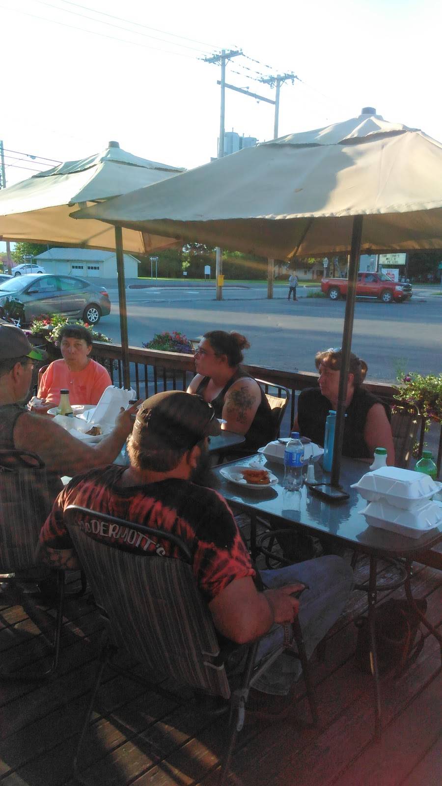 Southys Pizzeria | restaurant | 75 Saratoga Ave, South Glens Falls, NY 12803, USA | 5187988100 OR +1 518-798-8100