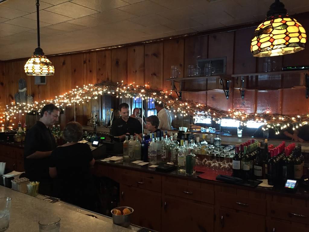 Rock Falls | restaurant | 6053 Rock Falls Rd, Luxemburg, WI 54217, USA | 9208662434 OR +1 920-866-2434