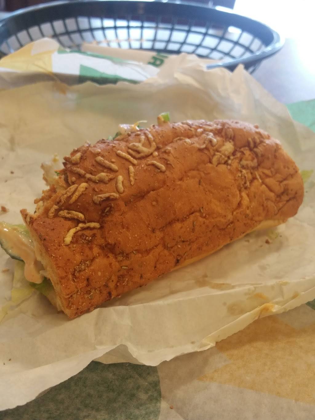 Subway | restaurant | 290 The West Mall unit 15-c, Toronto, ON M8X 1E9, Canada | 6474363149 OR +1 647-436-3149