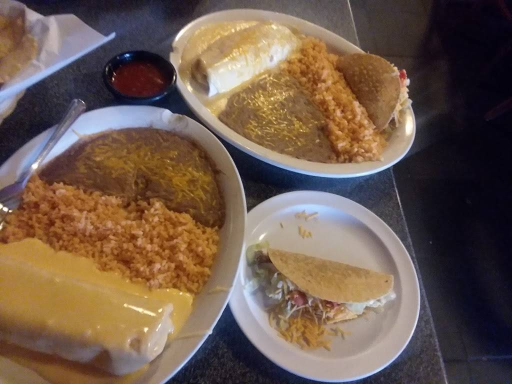 Jalapeños Restaurant | restaurant | 720 E Quinlan Pkwy, Quinlan, TX 75474, USA | 9033560485 OR +1 903-356-0485