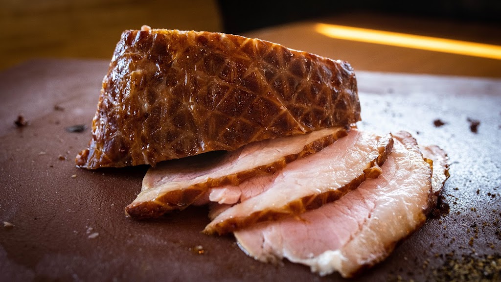 Bighams Smokehouse | restaurant | 3312 82nd St, Lubbock, TX 79423, USA | 8067979931 OR +1 806-797-9931