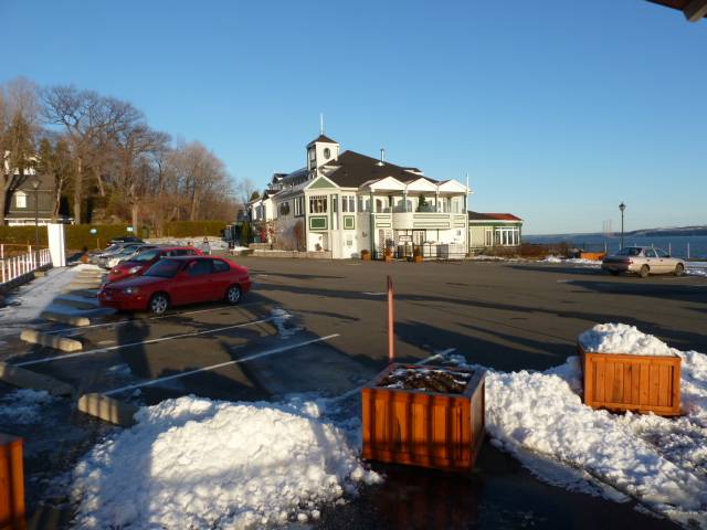 Auberge La Goéliche | restaurant | 22 Rue du Quai, Sainte-Pétronille, QC G0A 4C0, Canada | 4188282248 OR +1 418-828-2248