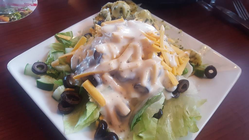 Ruby Tuesday | restaurant | 2650 MacDade Boulevard, Holmes, PA 19043, USA | 6105833791 OR +1 610-583-3791