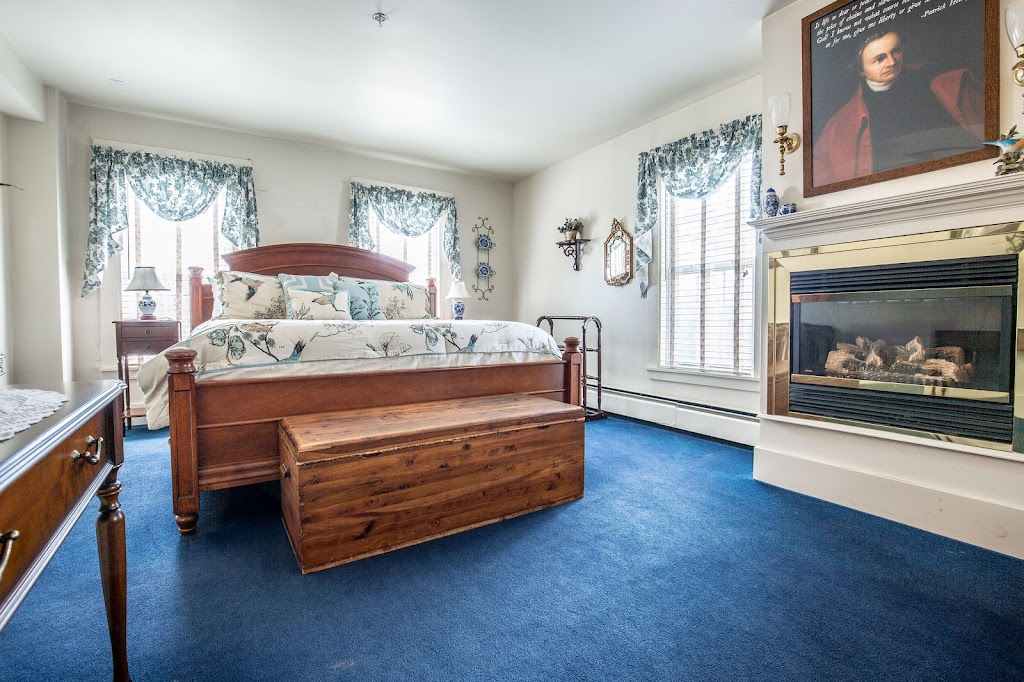 Rosewood Country Inn | restaurant | 67 Pleasant View Rd, Bradford, NH 03221, USA | 6039385253 OR +1 603-938-5253