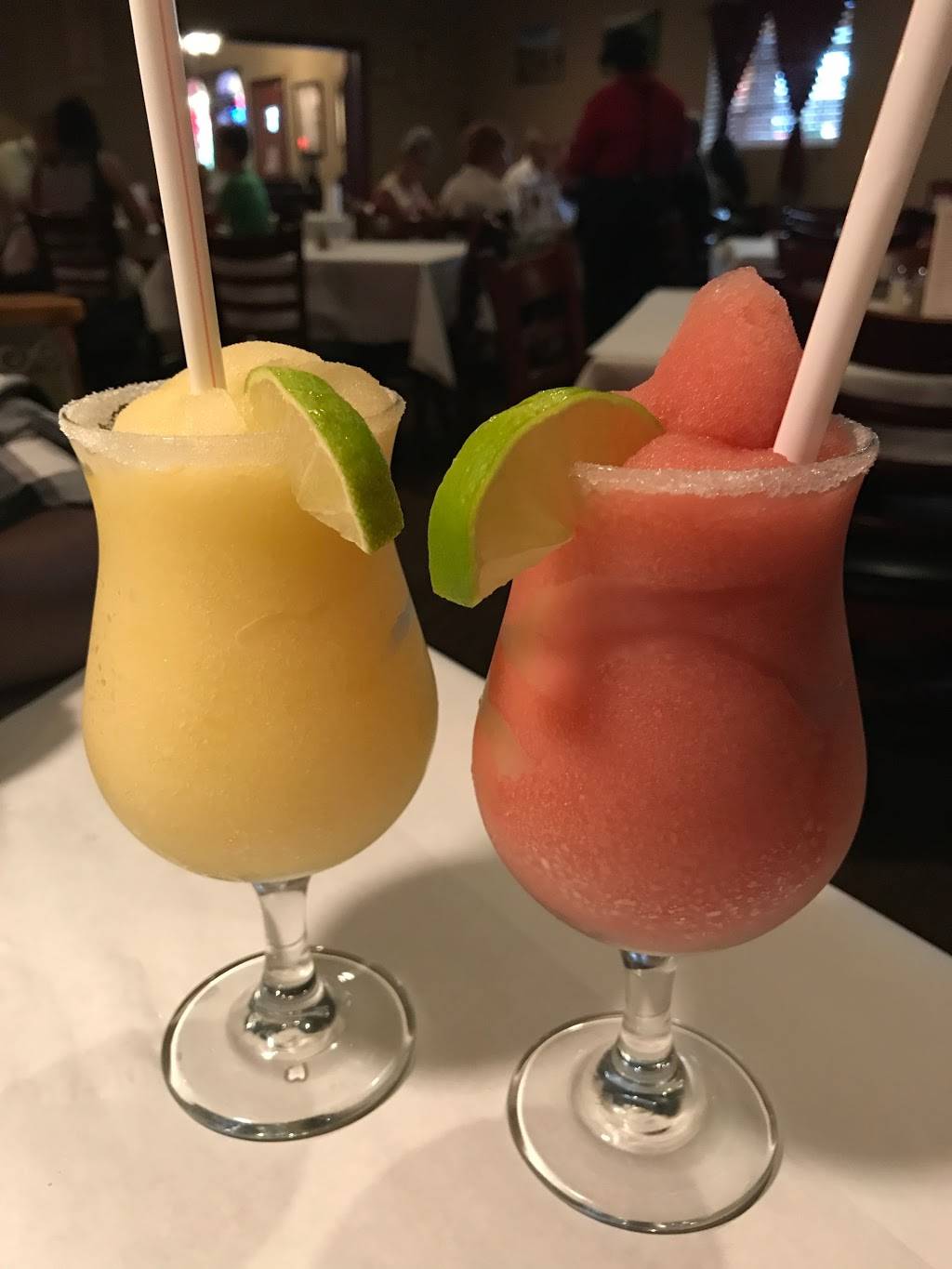 Bugsys Italian Cuisine | restaurant | 7936 Hills and Dales Rd NW, Massillon, OH 44646, USA | 3308800881 OR +1 330-880-0881