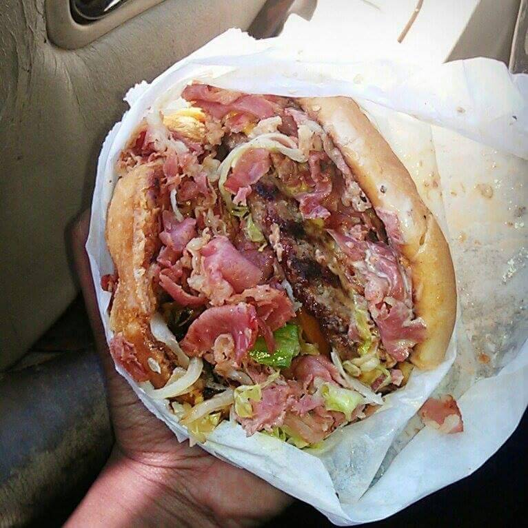 Stevens Burgers | restaurant | 1407 W El Segundo Blvd, Gardena, CA 90249, USA | 3237552323 OR +1 323-755-2323