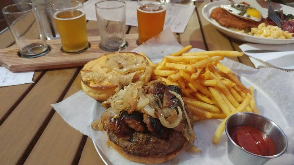 World of Beer | restaurant | 852 W Main St Ste 110, Charlottesville, VA 22903, USA | 4349701088 OR +1 434-970-1088