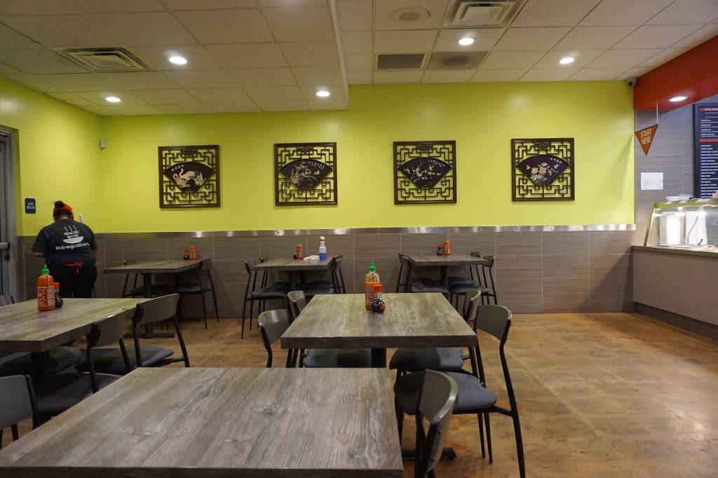 Magic Wok | restaurant | 1146 W 6th St, Corona, CA 92882, USA | 9512782058 OR +1 951-278-2058
