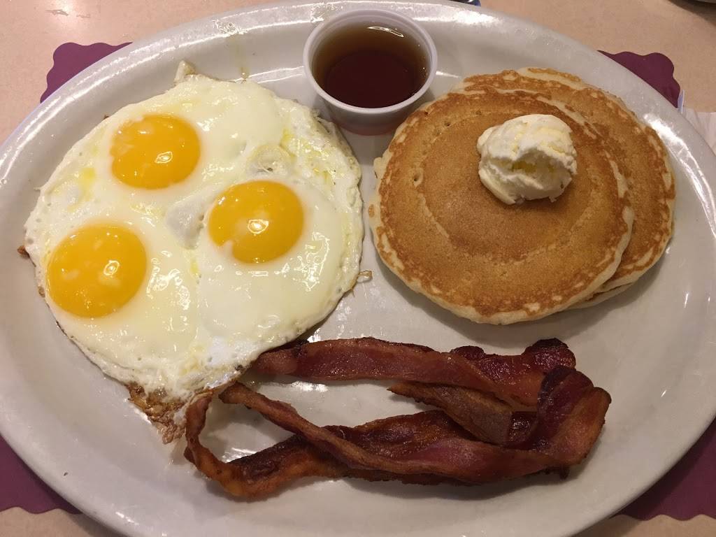 Blueberrys Cafe | restaurant | 3350 Tamiami Trail N, Naples, FL 34103, USA | 2394300700 OR +1 239-430-0700