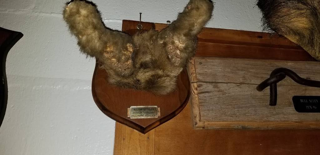 M & M Steak House | restaurant | 1106 NW 28th St, Fort Worth, TX 76106, USA | 8176240612 OR +1 817-624-0612