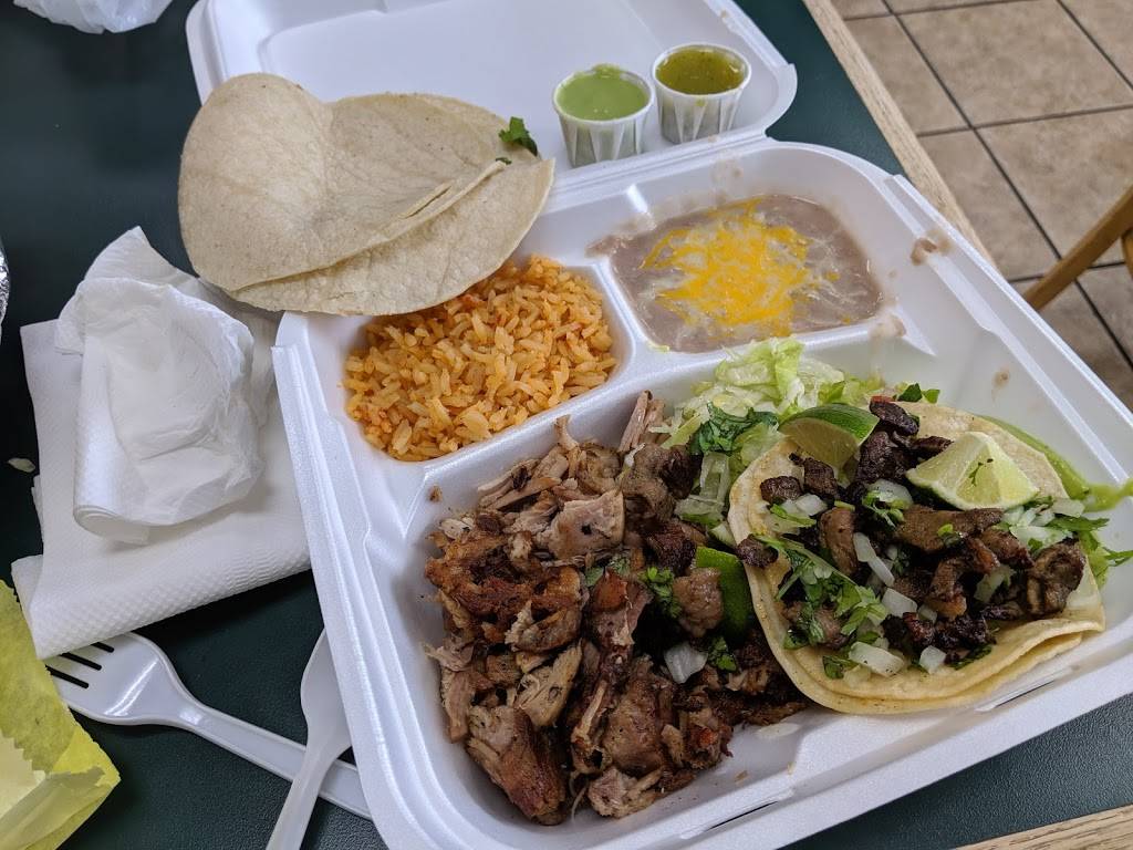 Nachos Locos Mexican Food | restaurant | 3815 Devonshire Ave NE #100, Salem, OR 97305, USA | 5035884150 OR +1 503-588-4150