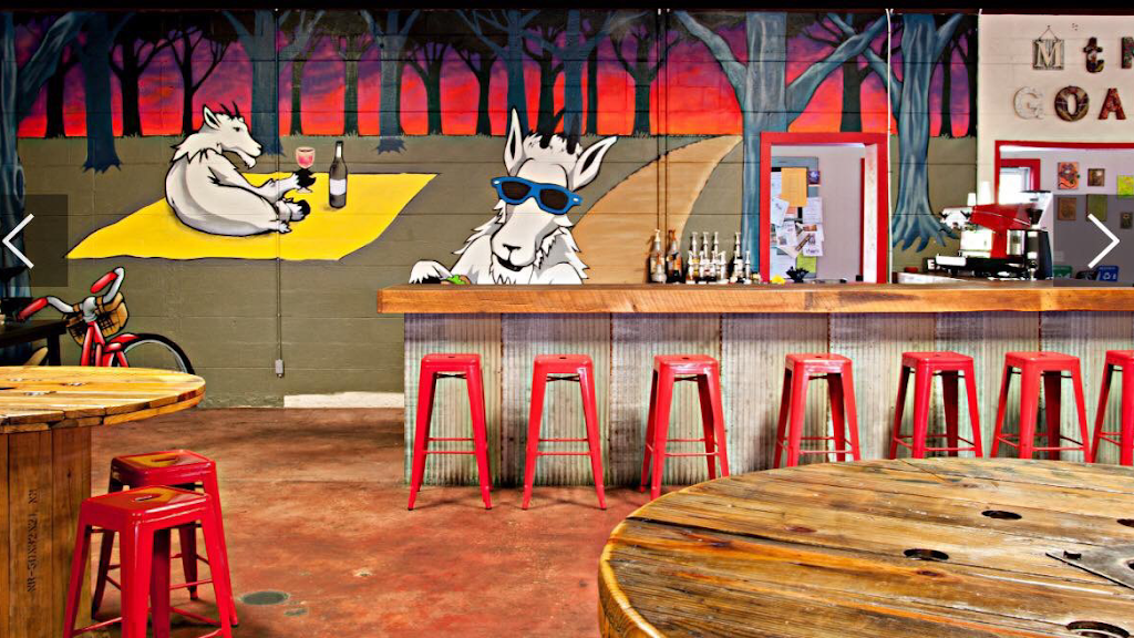 Mountain Goat Market | restaurant | 109 Main St, Monteagle, TN 37356, USA | 9319242727 OR +1 931-924-2727