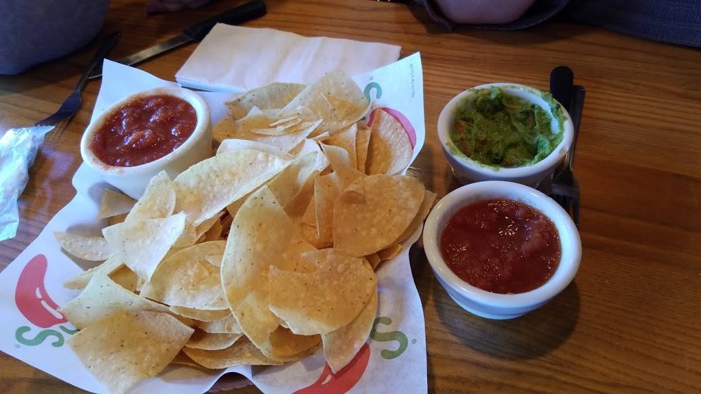 Chilis Grill & Bar | restaurant | 18900 East 39th St S, Independence, MO 64057, USA | 8167950100 OR +1 816-795-0100