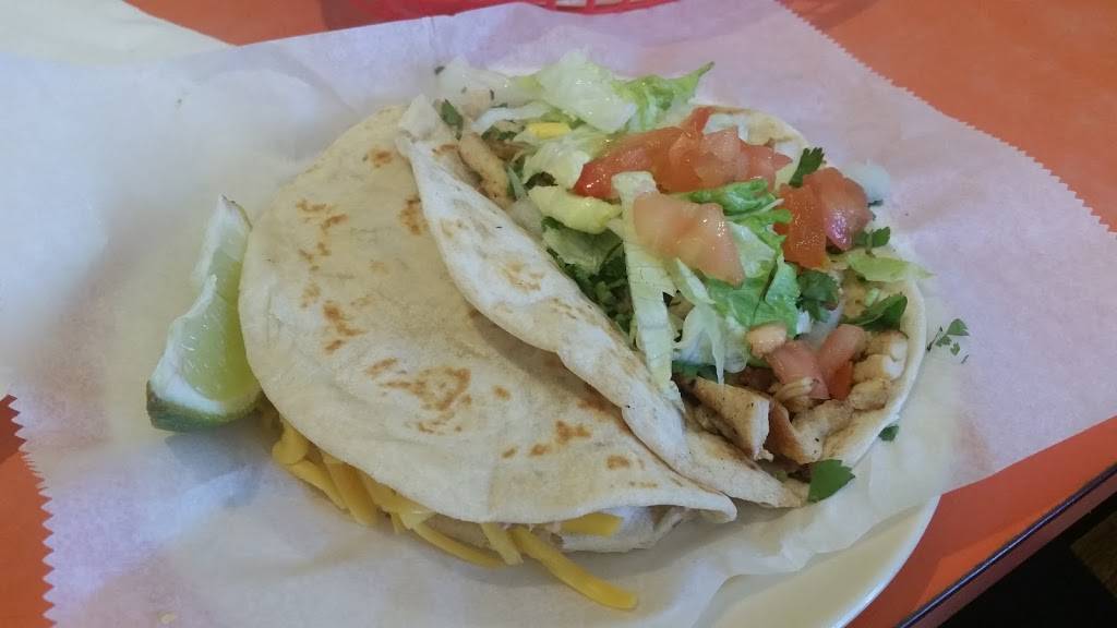 Betos Restaurant #2 | restaurant | 3306 Oak Springs Dr, Austin, TX 78721, USA | 5125244179 OR +1 512-524-4179