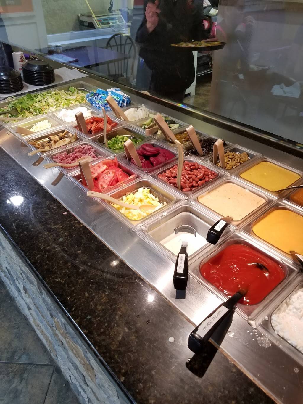 Giovannis Pizza of Paris | meal delivery | 4133 Lexington Rd, Paris, KY 40361, USA | 8599872727 OR +1 859-987-2727