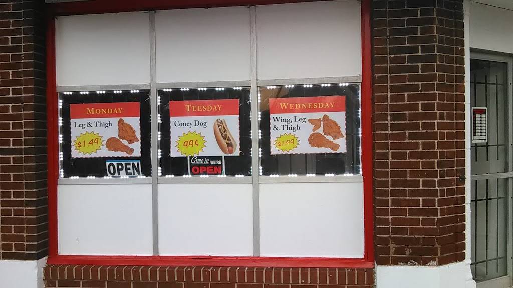 J.W.s Alabama Style Chicken And...Fish | restaurant | 15401 Mack Ave, Detroit, MI 48224, USA | 3132693957 OR +1 313-269-3957