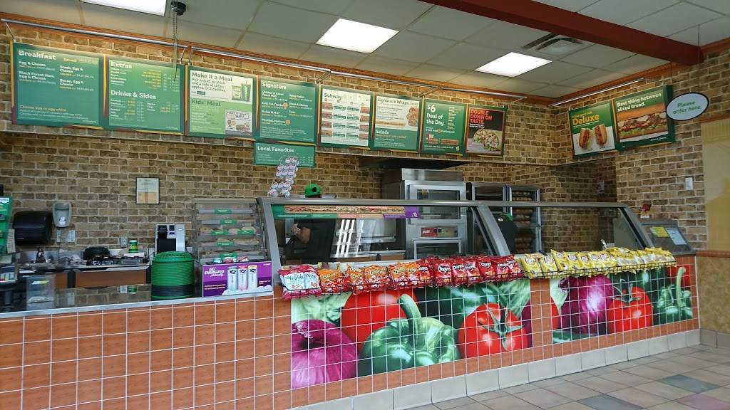 Subway | restaurant | 15906 Shady Grove Rd B, Gaithersburg, MD 20877, USA | 3015197311 OR +1 301-519-7311