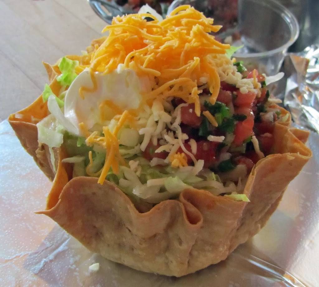 El Burrito Express | restaurant | 1601 Taraval, San Francisco, CA 94116, USA | 4155668300 OR +1 415-566-8300